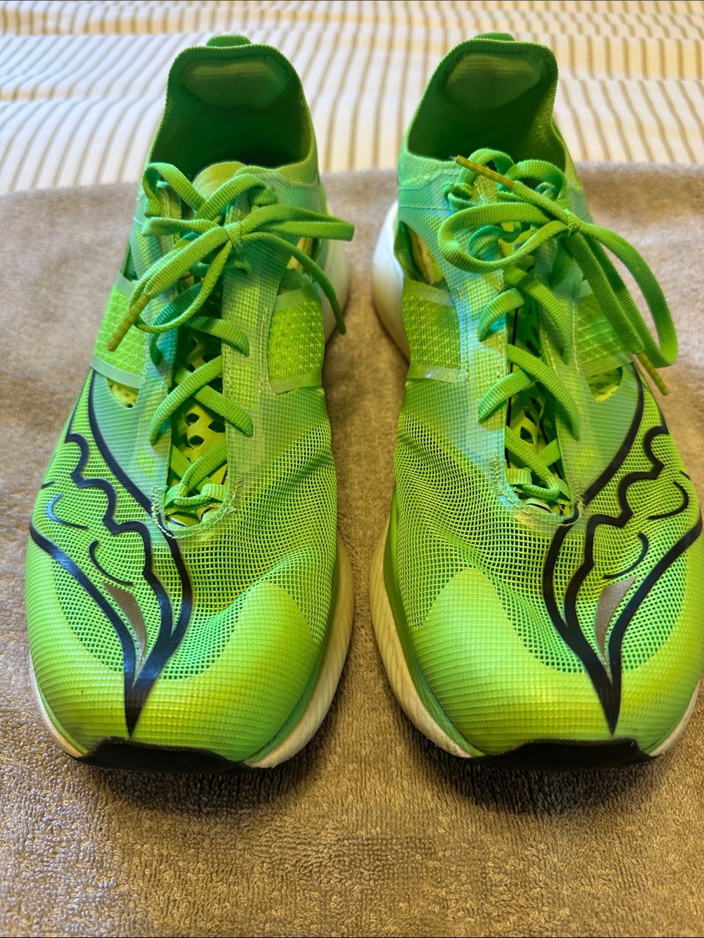 Saucony Neon Green Kids Running Sneakers